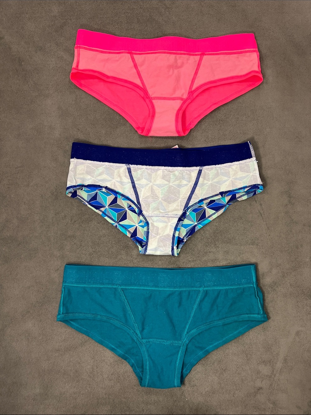 PINK Victoria's Secret 3-Pack Bikini Briefs - Hot Pink, Navy Geo, Teal MEDIUM - Picture 3 of 4